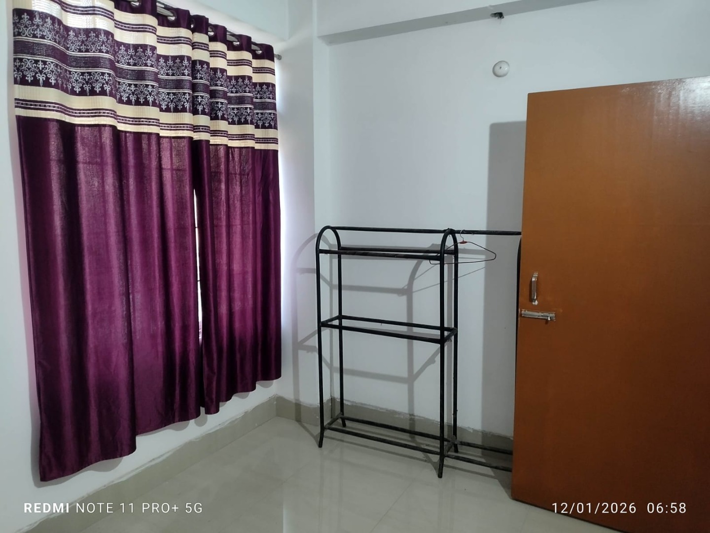 Semi Furnished 2bhk in Hatigaon, Guwahati, Assam, India for Rent